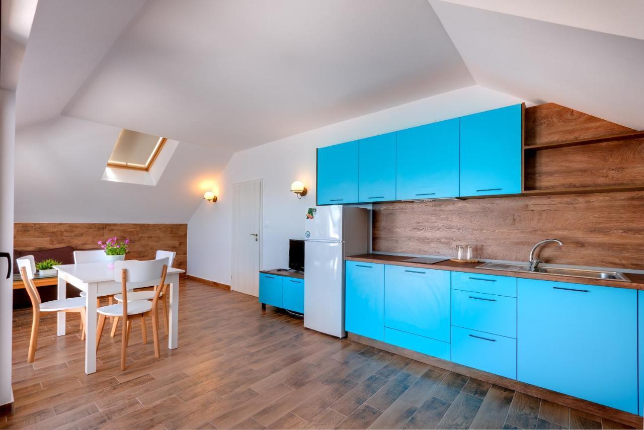 Panorama Blue Family Hotel And Free Parking Несебр Экстерьер фото