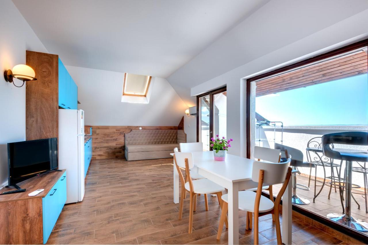Panorama Blue Family Hotel And Free Parking Несебр Экстерьер фото