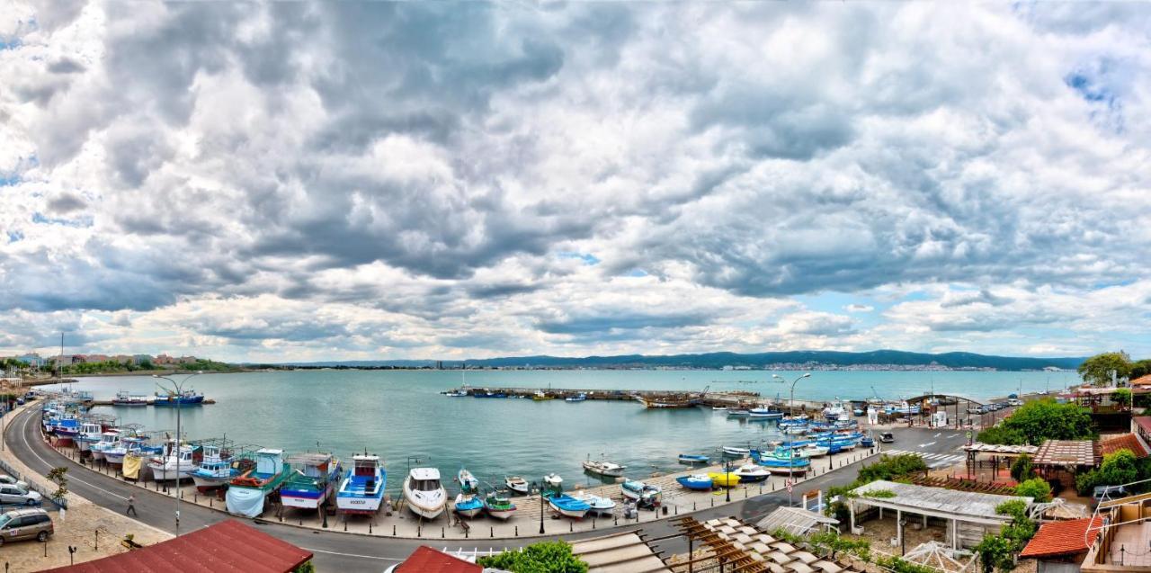 Panorama Blue Family Hotel And Free Parking Несебр Экстерьер фото